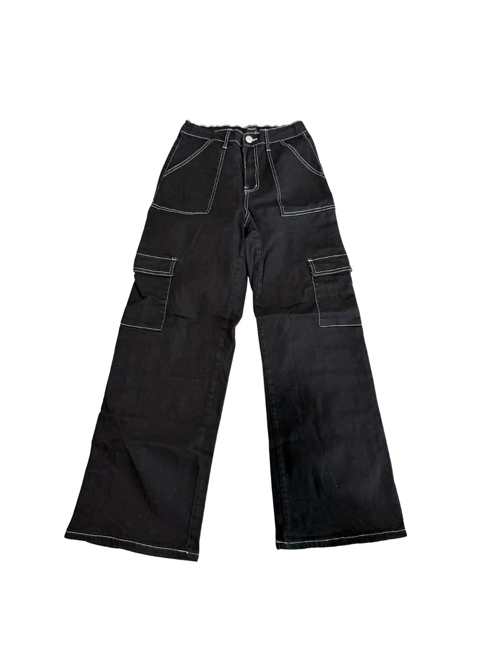 Black Wide-Leg Cargo Jeans - Women